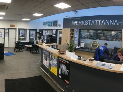 Kfz-Werkstatt Annahme