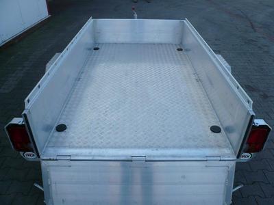 Offener Kastenanhänger 1.500 kg